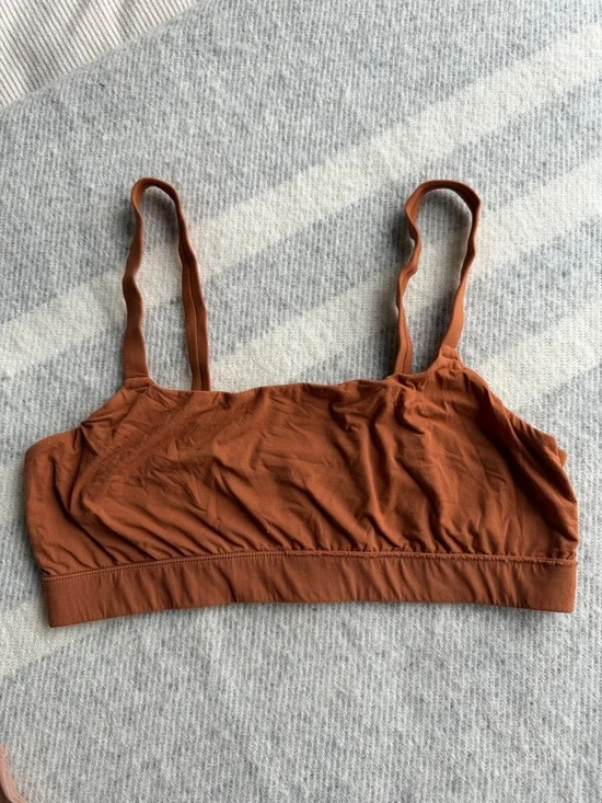 Skims XL bralette bundle - Picture 4 of 5